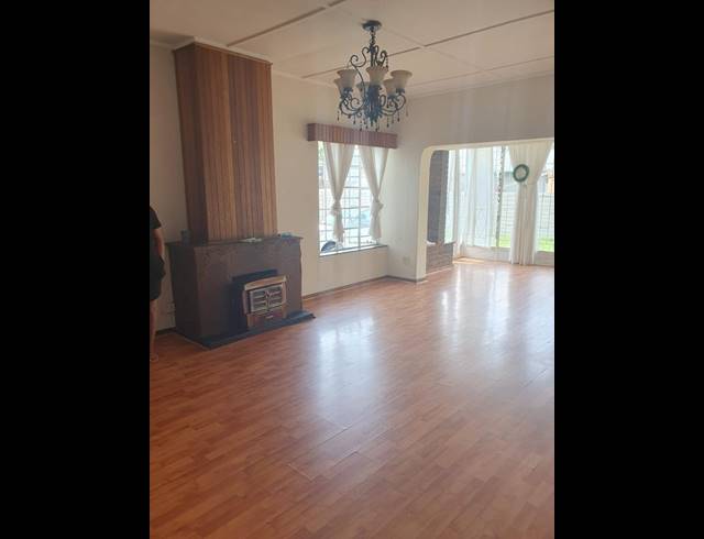 3 BEDROOM PROPERTY TO RENT IN WYCHWOOD